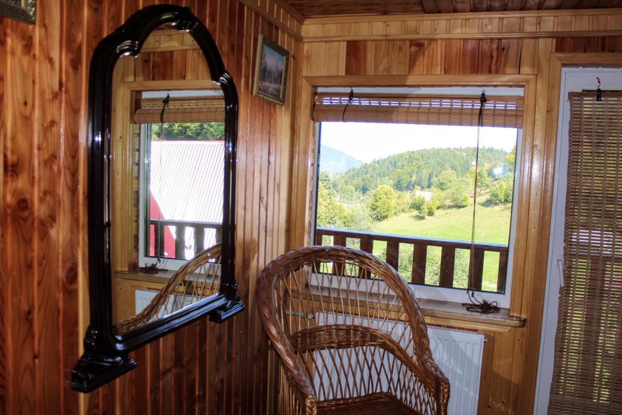 Котедж "Карпатський Краєвид" Yaremche Exterior foto