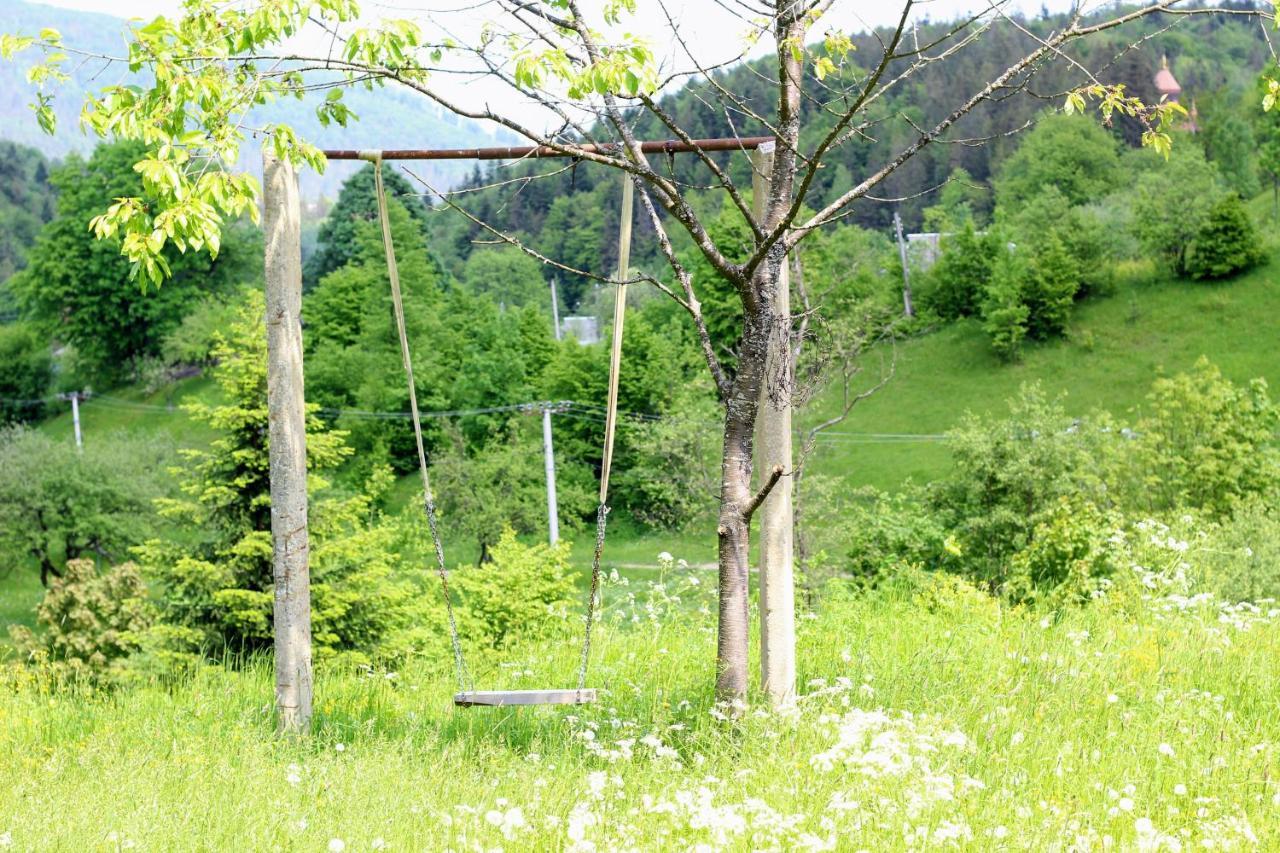 Котедж "Карпатський Краєвид" Yaremche Exterior foto